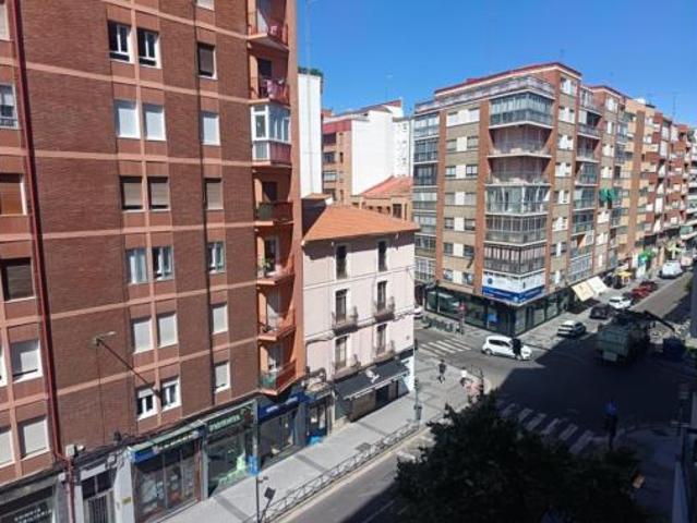 Piso en venta en Plaza España, Valladolid