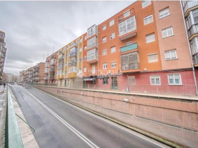 Piso en venta en Vadillos, Valladolid