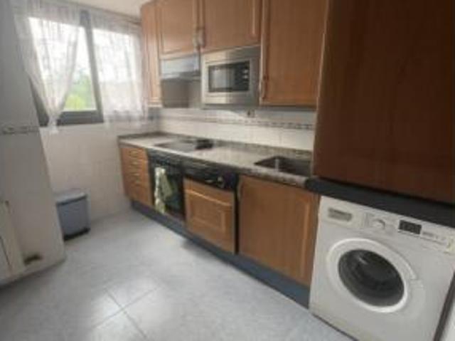 Piso en venta en Girón, Valladolid