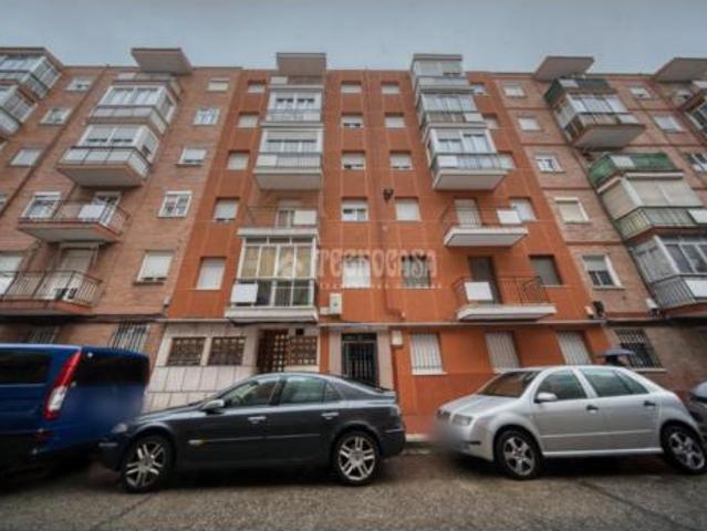 Piso en venta en Rondilla, Valladolid