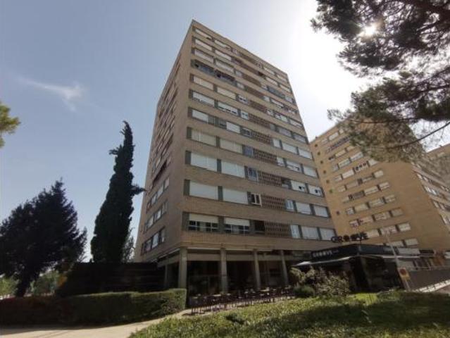 Piso en venta en Huerta del Rey, Valladolid