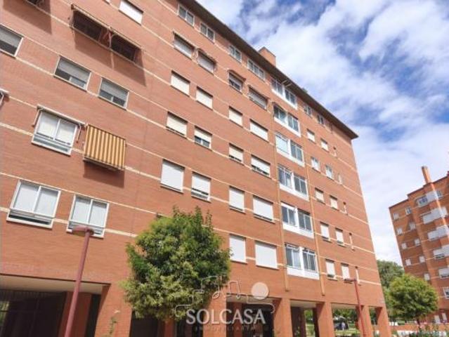 Piso en venta en Puente Jardín, Valladolid