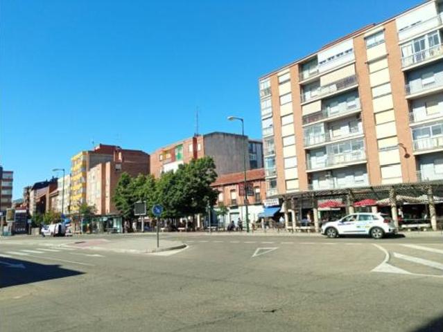 Piso en venta en Delicias - Arco de Ladrillo, Valladolid