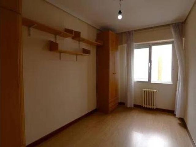 Piso en venta en San Isidro, Valladolid