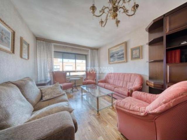 Piso en venta en Pajarillos Bajos, Valladolid