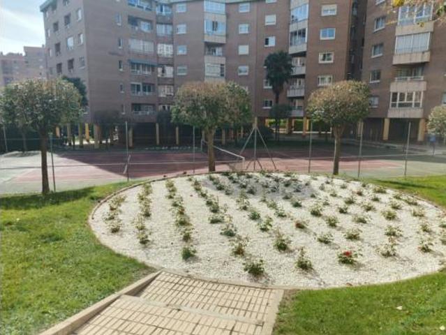 Piso en venta en Parquesol, Valladolid