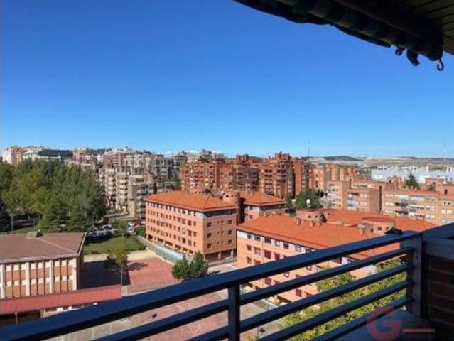 Piso en venta en Parquesol, Valladolid