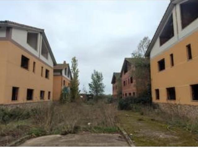 Piso en venta en Vega De Infanzones, Castilla y León