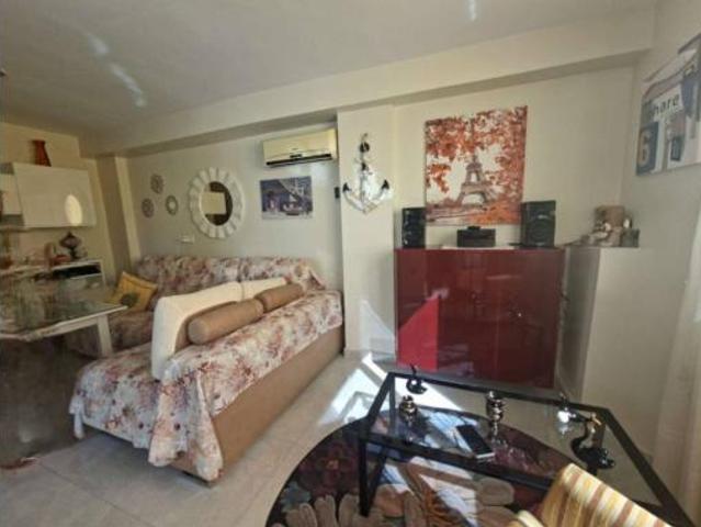 Piso en venta en Torre del Mar, La Axarquía