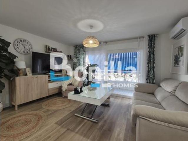 Piso en venta en Torre del Mar, La Axarquía