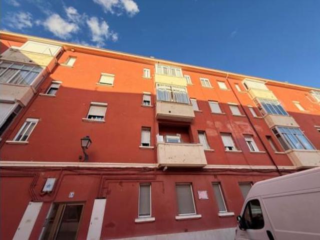 Piso en venta en Venta De Baños, Castilla y León