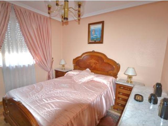 Piso en venta en Venta De Baños, Castilla y León