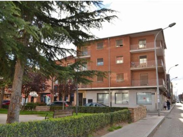 Piso en venta en Venta De Baños, Castilla y León