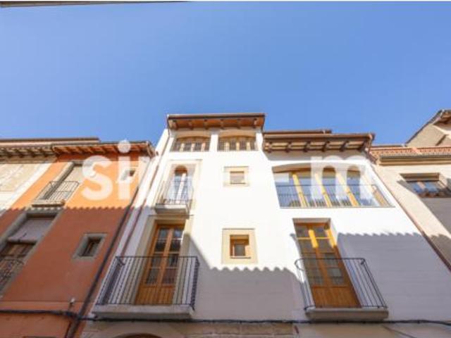 Piso en venta en Barri dels Caputxins, Osona