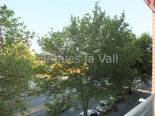 Piso en venta en Barri dels Caputxins, Osona