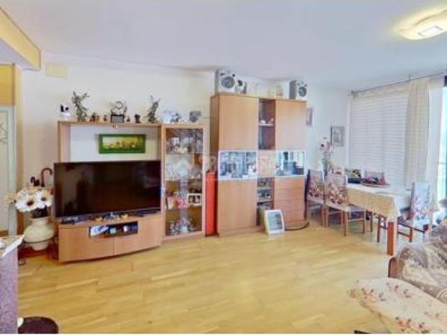Piso en venta en Santa Anna, Osona