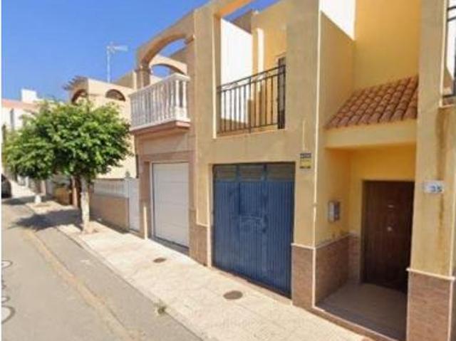 Piso en venta en La Gangosa, Vícar