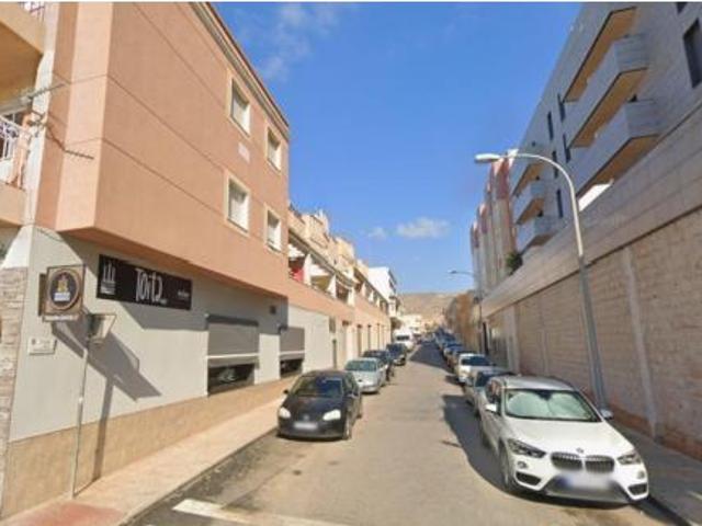 Piso en venta en La Gangosa, Vícar