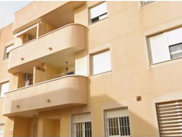 Piso en venta en La Gangosa, Vícar