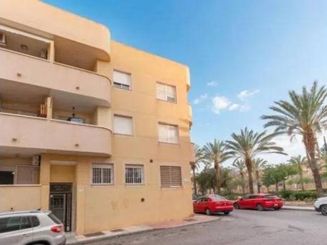 Piso en venta en La Gangosa, Vícar