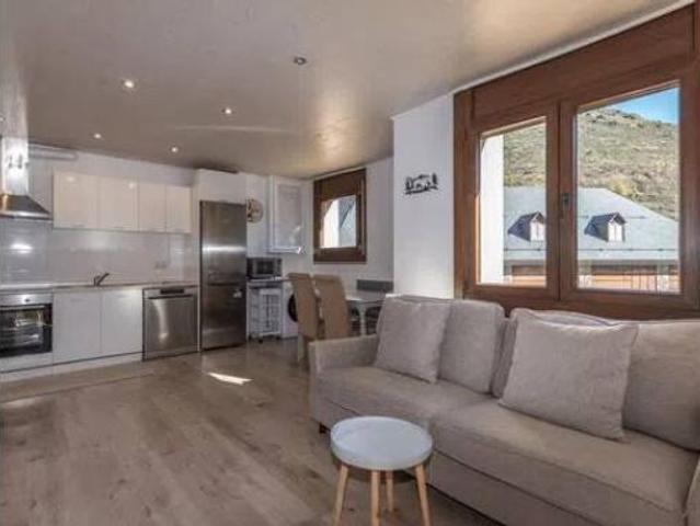 Piso en venta en Gausac, Val d'Aran