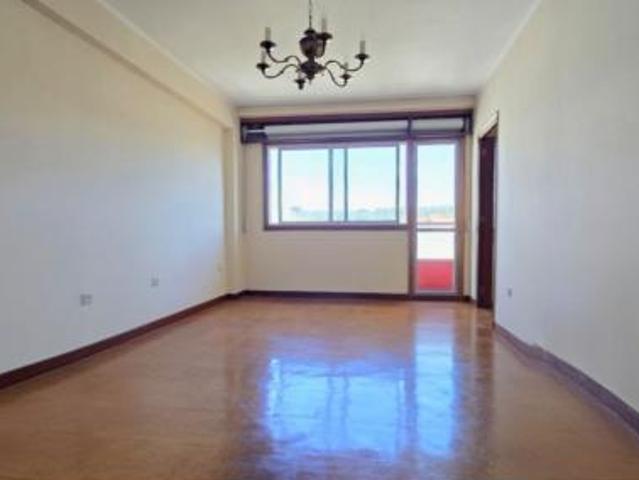 Piso en venta en Castrelos, Vigo