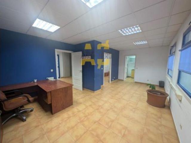 Piso en venta en Navia, Vigo