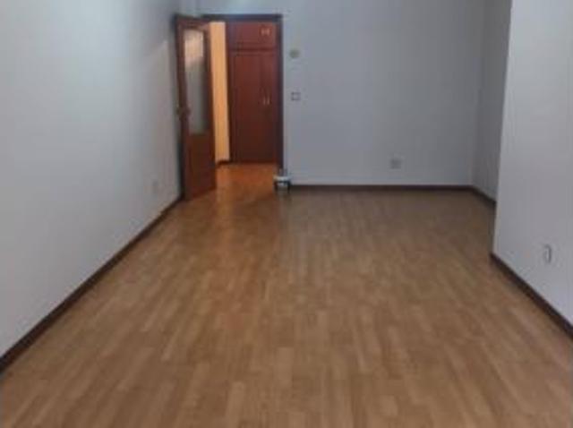 Piso en venta en Lavadores, Vigo