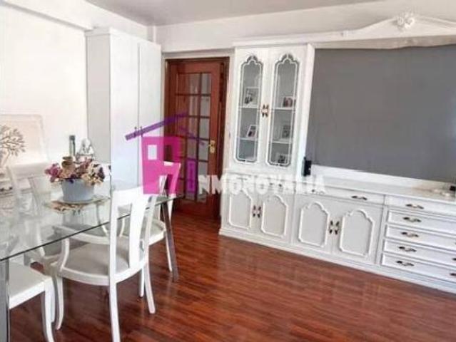 Piso en venta en Lavadores, Vigo