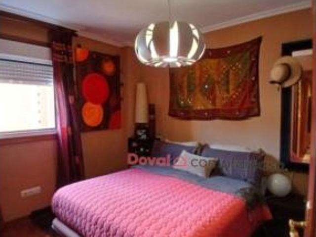 Piso en venta en Lavadores, Vigo