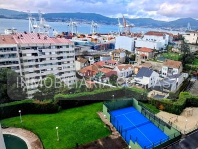 Piso en venta en Lavadores, Vigo