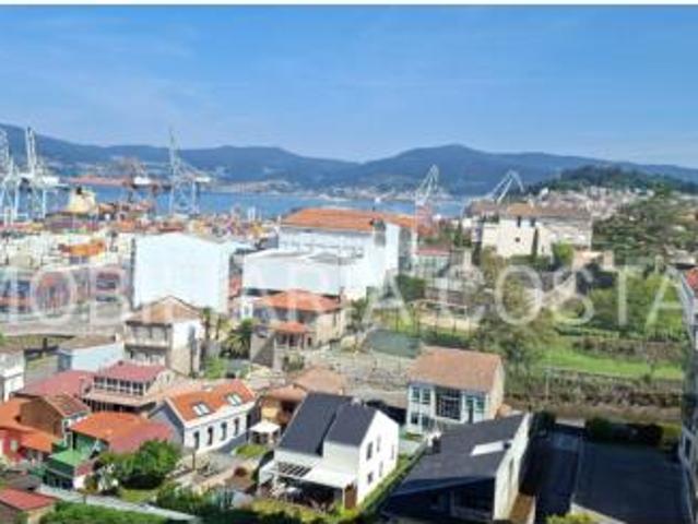 Piso en venta en Lavadores, Vigo