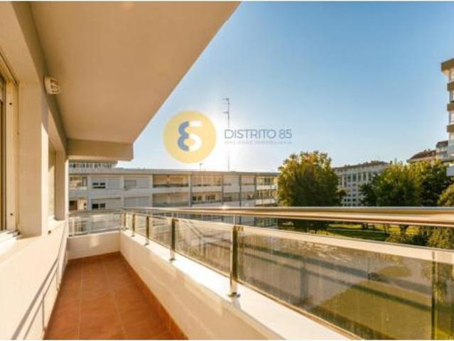 Piso en venta en A Estrada, Vigo