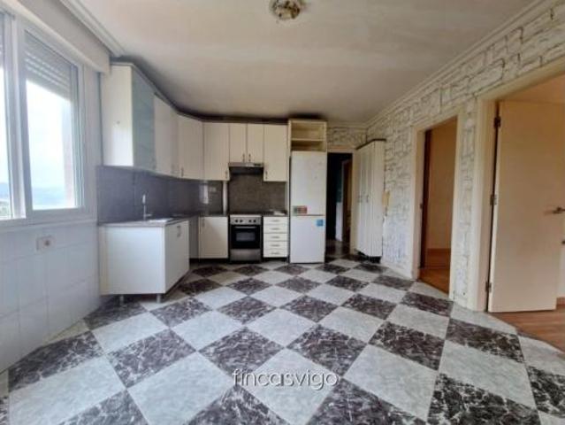 Piso en venta en Lavadores, Vigo