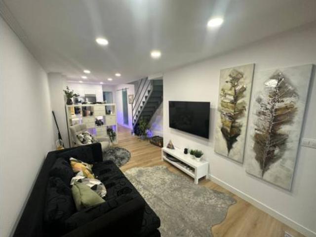 Piso en venta en Peniche, Vigo
