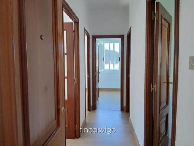 Piso en venta en Teis, Vigo