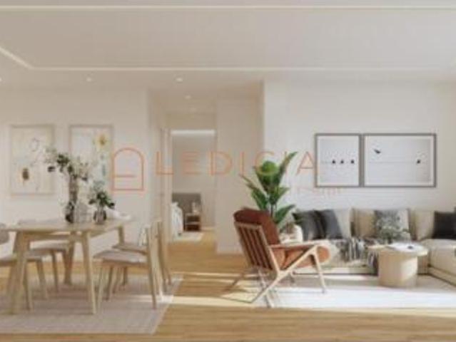 Piso en venta en Teis, Vigo