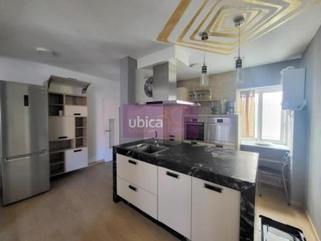 Piso en venta en Teis, Vigo