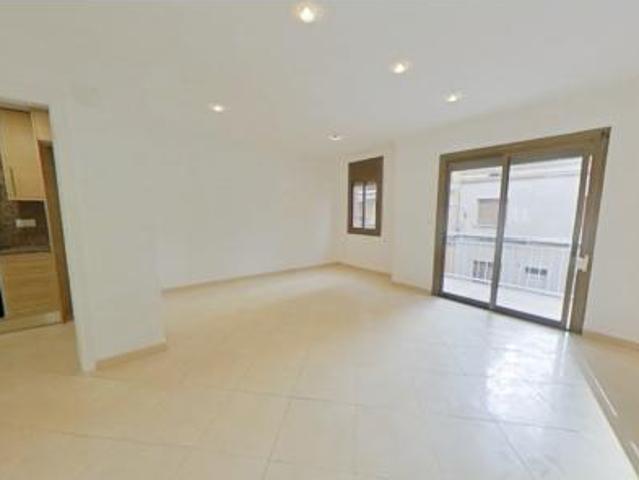 Piso en venta en Casernes, Garraf