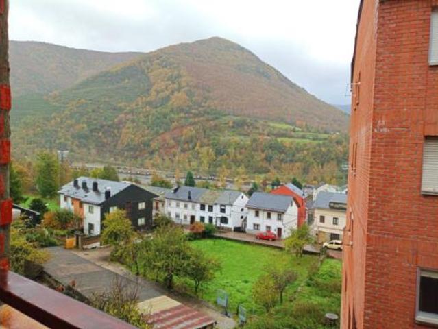 Piso en venta en San Miguel de Laciana, Villablino