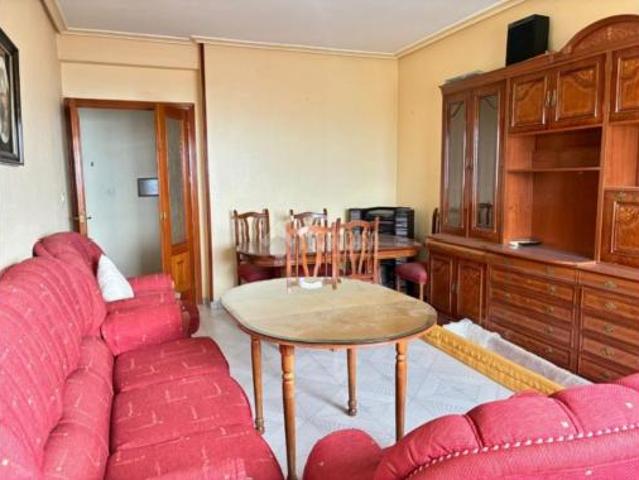 Piso en venta en Villacarrillo, Andalucía