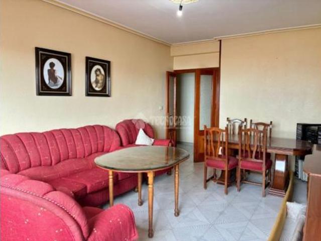 Piso en venta en Villacarrillo, Andalucía