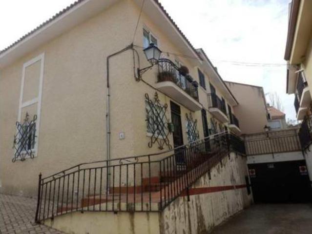 Piso en venta en Villalbilla, Madrid