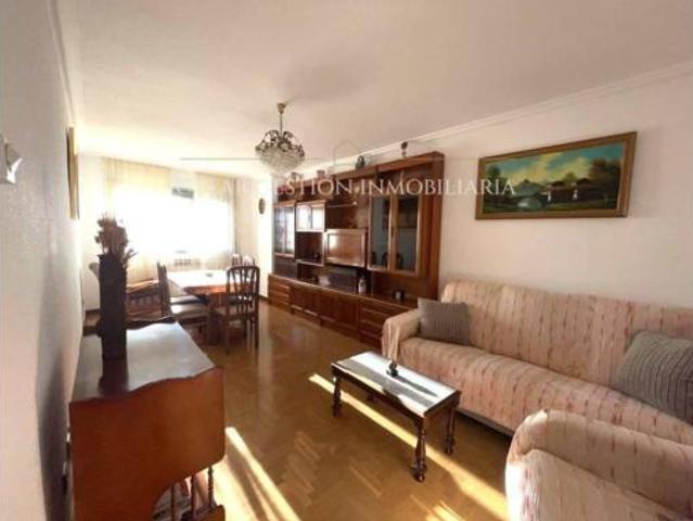 Piso en venta en Villamayor, Anantapur