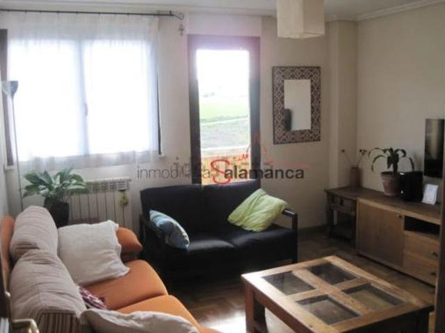 Piso en venta en Villamayor, Castilla y León