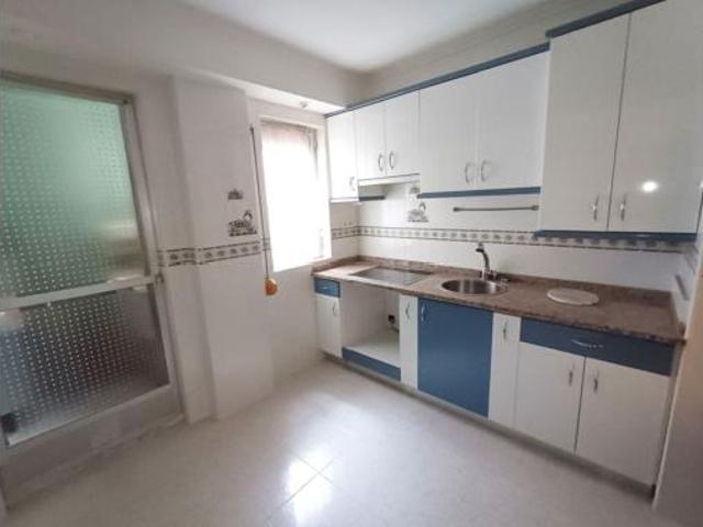 Piso en venta en Calabazanos, Villamuriel De Cerrato