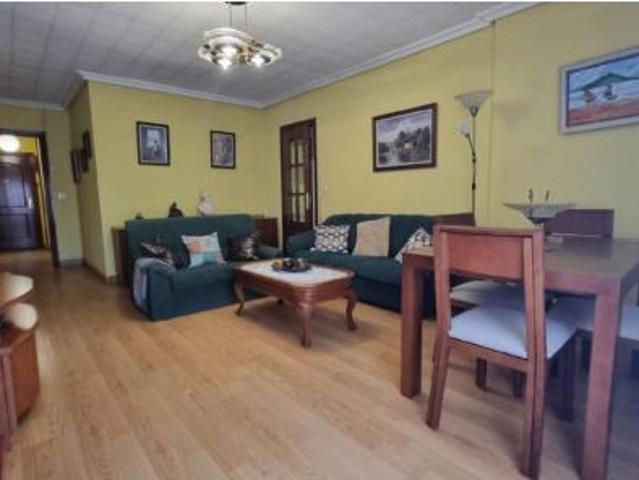 Piso en venta en Villamuriel De Cerrato, Castilla y León