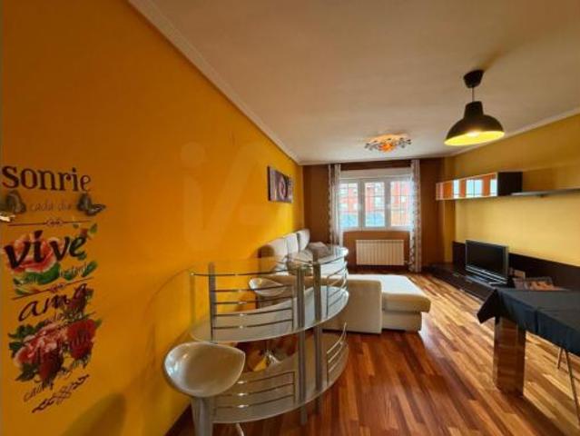 Piso en venta en Navatejera, Villaquilambre