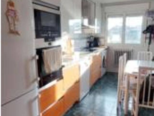 Piso en venta en Navatejera, Villaquilambre