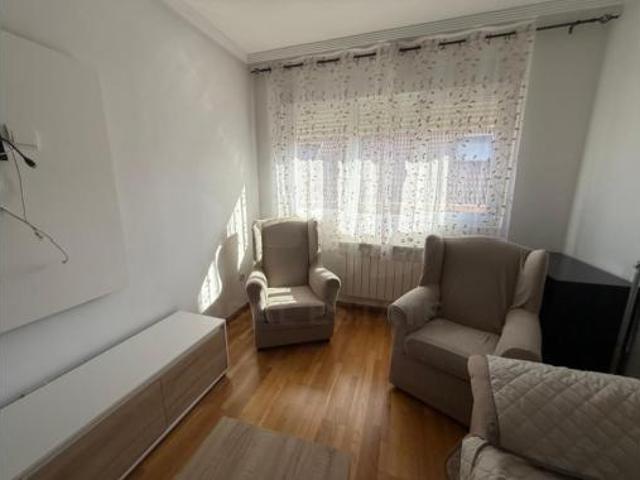 Piso en venta en Navatejera, Villaquilambre